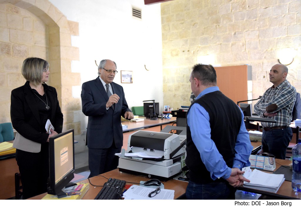 Minister for Finance Edward Scicluna visits the IRD Capital Transfer Duty