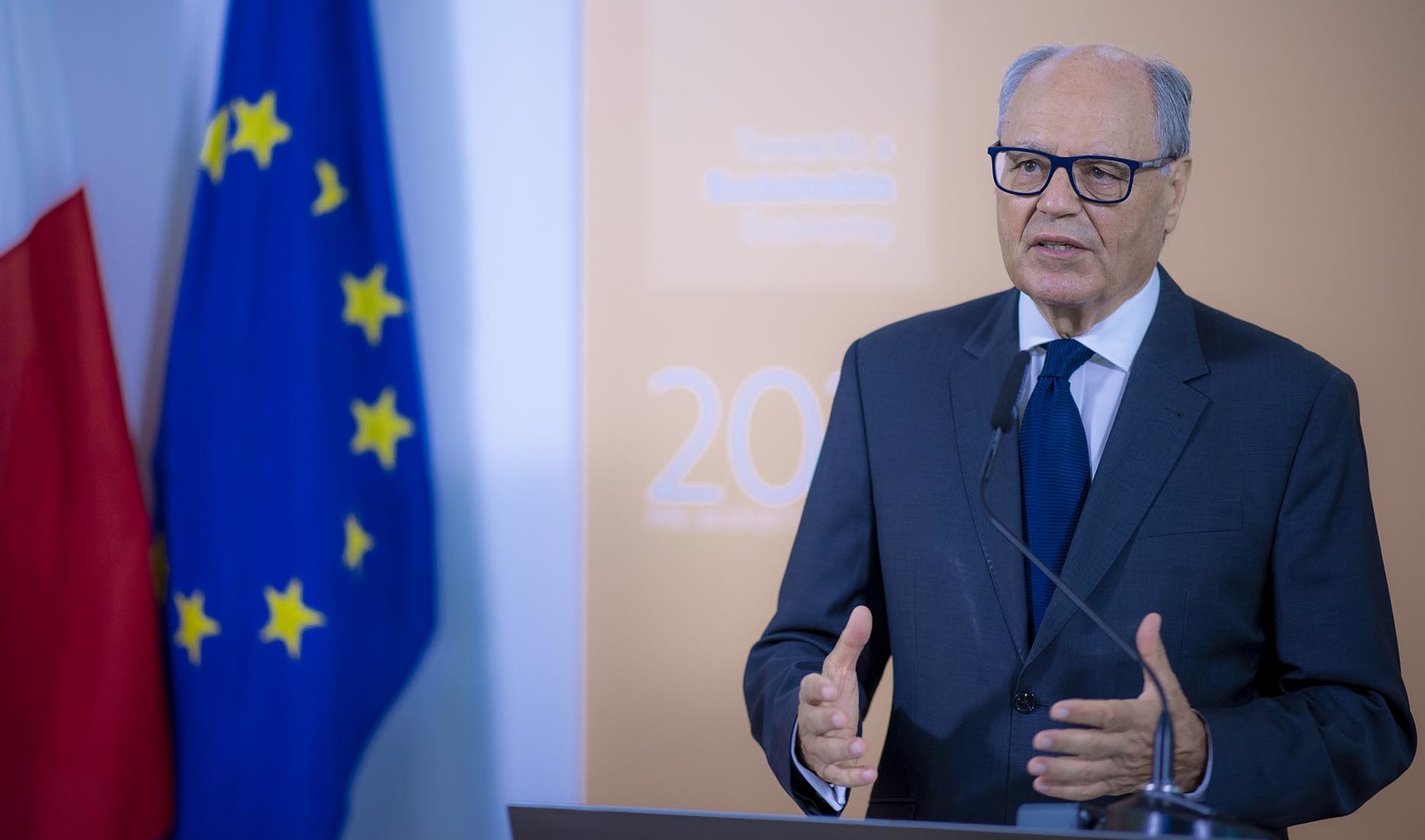 Il-Ministru Scicluna jniedi d-dokument ta’ qabel il-Baġit 2021