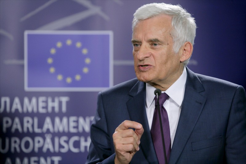 Letter from the office of President Buzek